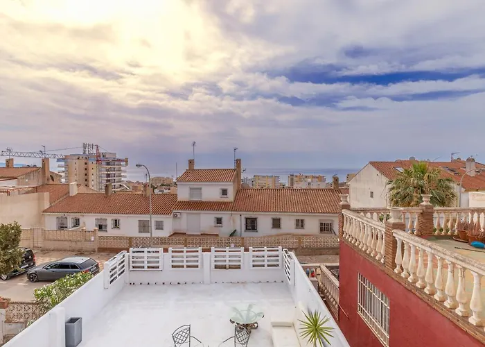 Seabreeze Carihuela Apartment